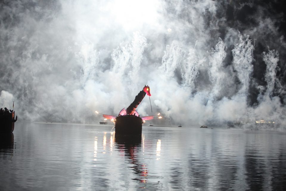 showflamme_bateau_feu_fire_boat_spectacle_exhibition_water_show_aquatique_burner_21
